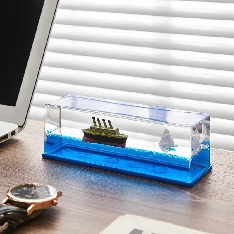 Unsinkable Ship Liquid Wave Desk Toy